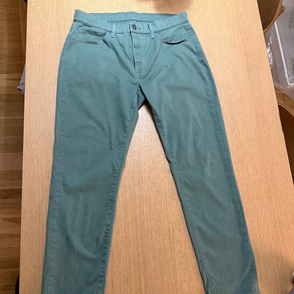 Uniqlo EZY Stretch Pants